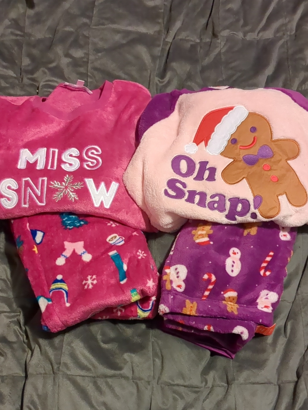 🎄Girls Pink & Purple Holiday Fleece Pajama Set - Miss Snow & Oh Snap